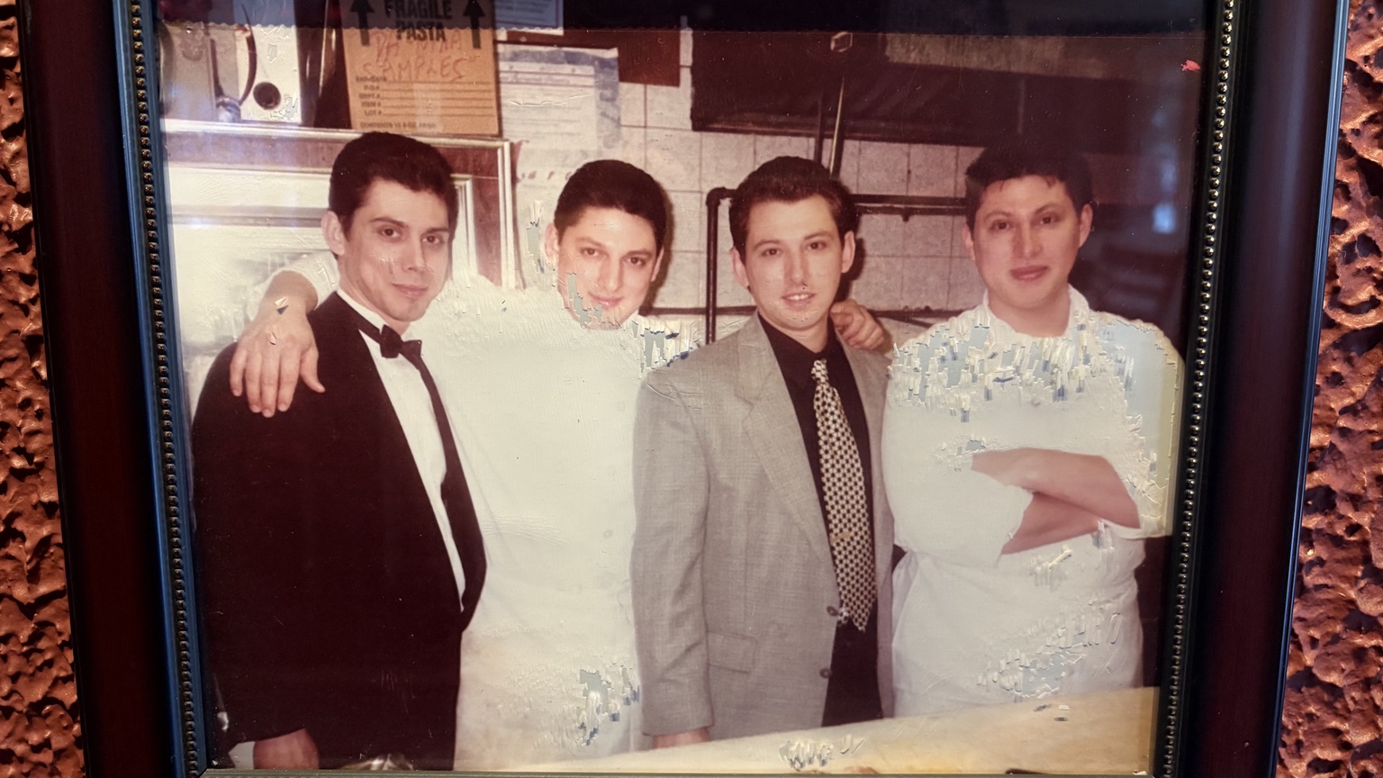 Early Da Nina team photo from the historical archive
